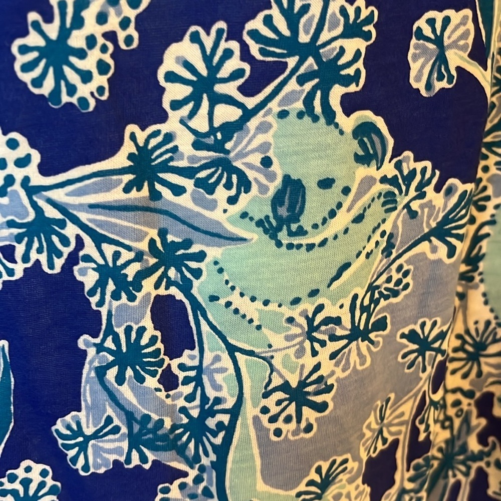 Lily Pulitzer blue purple‎ ruffle sleeve top koala pattern S NWOT - Picture 6 of 7